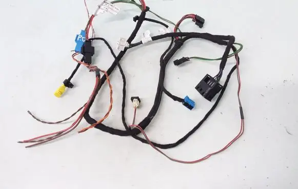 Mercedes-Benz C W203 Front door wiring loom A2035403705 A2035402205