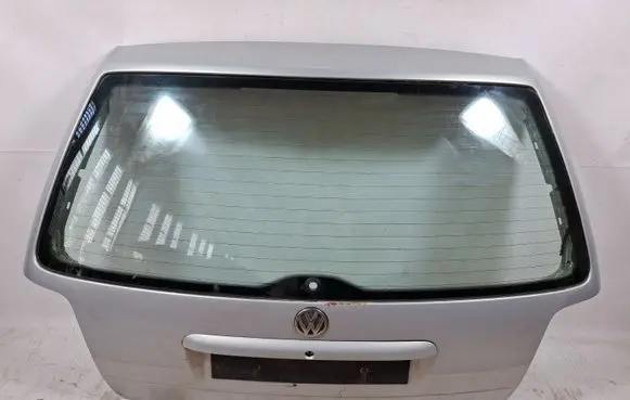 Volkswagen PASSAT B5 Tailgate/trunk/boot lid 