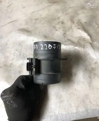 Audi Q3 8U Mass air flow meter 03l906461a