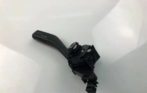 Skoda Superb B5 (3U) Indicator stalk 1K0953513