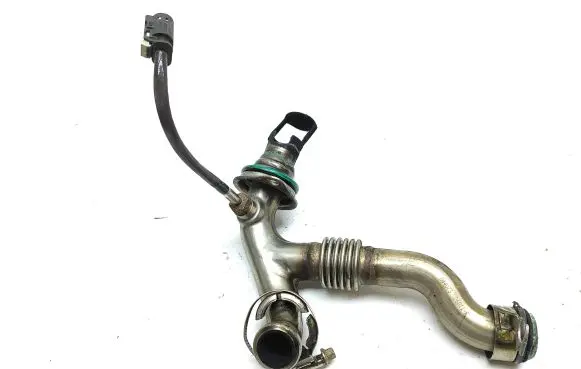 BMW 5 F10 F11 EGR valve line/pipe/hose 044073 26011E