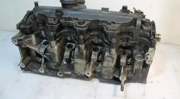 Nissan NV200 Engine head 110421067R