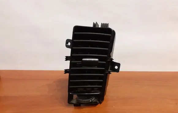 Mercedes-Benz Sprinter W906 Dashboard air vent grill cover trim 9883 A9068300154