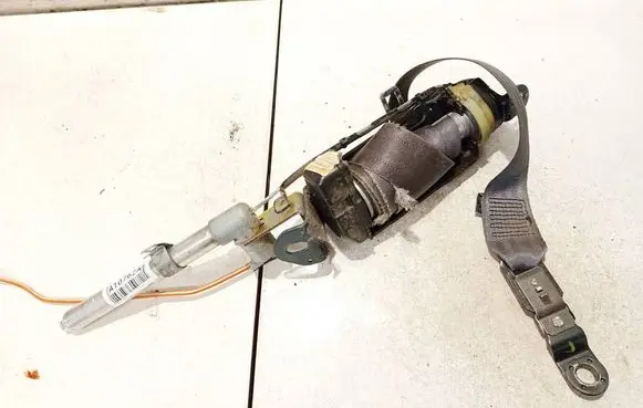 Volvo S70 V70 V70 XC Front seatbelt