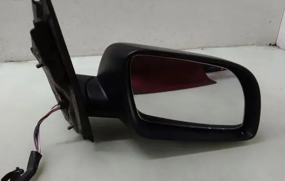 Volkswagen Polo Front door electric wing mirror E1010695