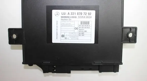 Mercedes-Benz S W221 Keyless (KESSY) go control unit/module A2218707292 A2214420926 A2215450816