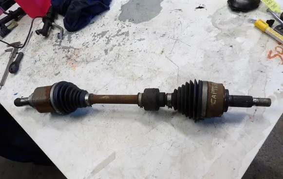 Renault Captur II Front driveshaft