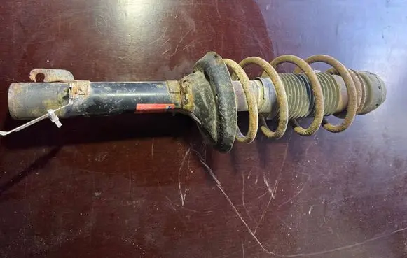 Volkswagen Golf IV Front shock absorber/damper