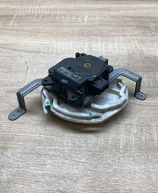 Subaru B9 Tribeca Air flap motor/actuator AW0638000691