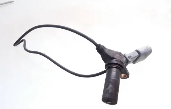 Volkswagen Golf IV Crankshaft speed sensor 038907319D