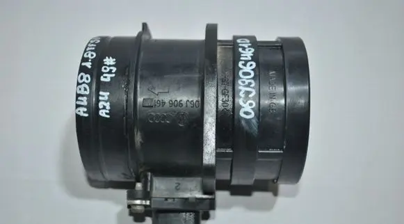 Audi A4 S4 B8 8K Mass air flow meter 06J906461D