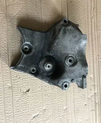 Opel Astra J Engine mounting bracket 55566020 428702815