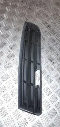 Volkswagen PASSAT B6 Front bumper lower grill 3C0853665