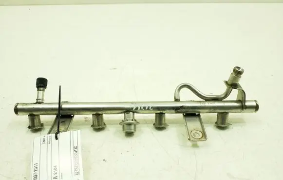 Mercedes-Benz C W204 Fuel main line pipe A2710703595
