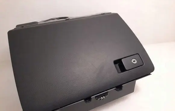 Volkswagen PASSAT B7 Glove box set 3AB857097F