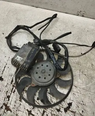 Coolant fan relay