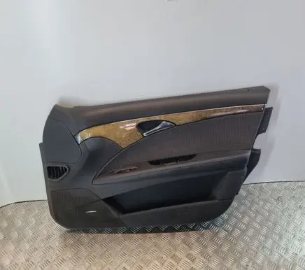Mercedes-Benz E W211 Front door card panel trim A2117207262