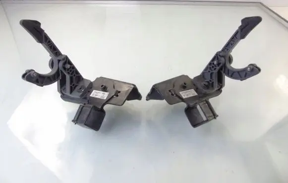 Volvo C70 Convertible roof lock/latch 9466688