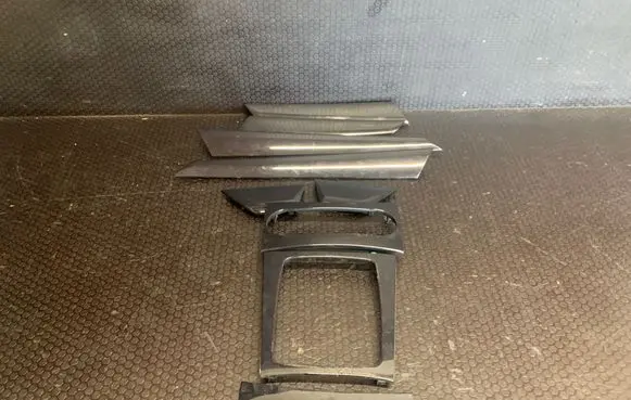 Mercedes-Benz C W204 Interior decorative trim set A2047300622