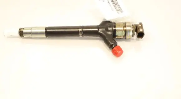 Toyota Auris 150 Fuel injector 23670-0R190