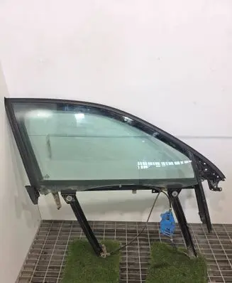Audi A4 S4 B6 8E 8H Front window lifting mechanism without motor 8E0837462A 04641102