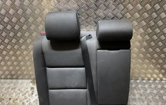 Audi A6 S6 C6 4F Rear seat 