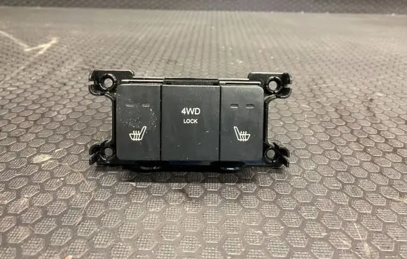 Hyundai Santa Fe Seat heating switch 202007239