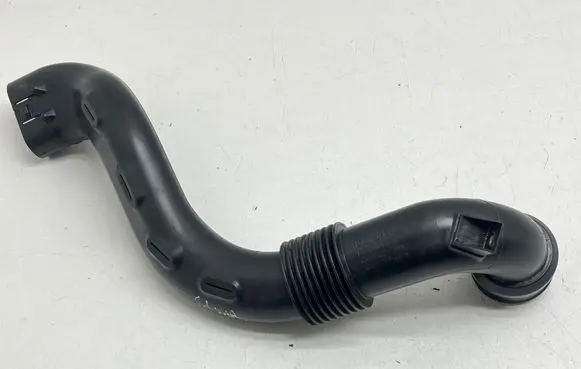 Renault Captur Air intake duct part 165556691R