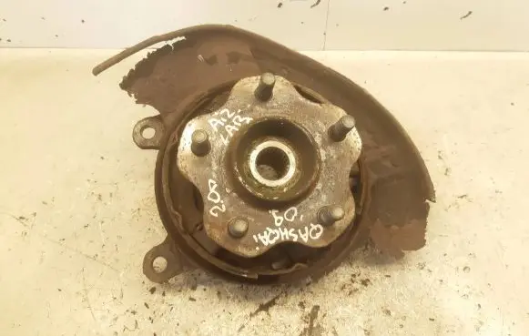 Nissan Qashqai Rear wheel hub spindle/knuckle 