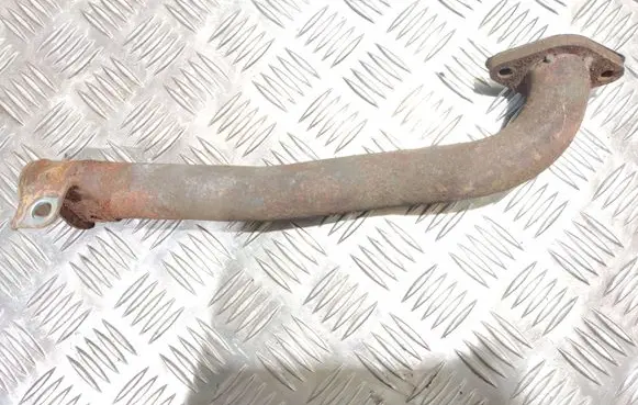 Nissan X-Trail T30 Engine coolant pipe/hose