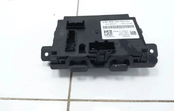 Volkswagen PASSAT B8 Seat control module 3AA959257