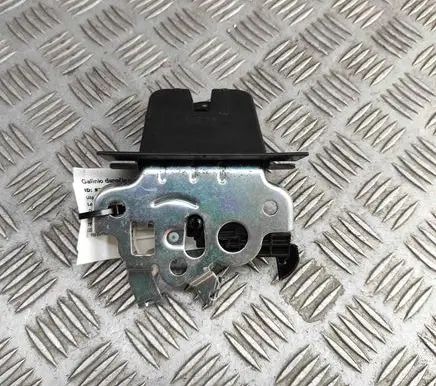 Audi A3 S3 8V Tailgate/trunk/boot lock/catch/latch 8R0827505A