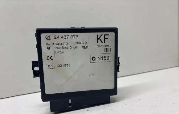 Opel Zafira A Comfort/convenience module 24437076