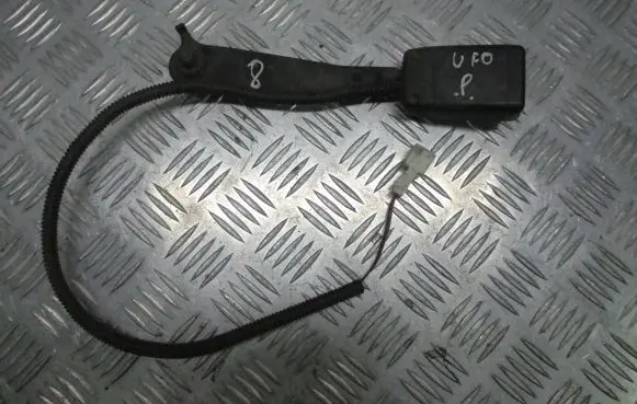 Honda Civic Front seatbelt buckle