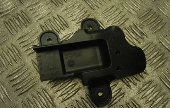Tesla Model S Climate control/heater control trim 100840400C