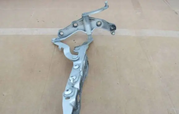 Mercedes-Benz S W221 Engine bonnet/hood hinges A2218800428