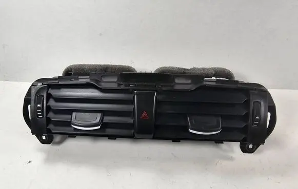 Ford Mondeo MK V Dash center air vent grill GS7319K617A