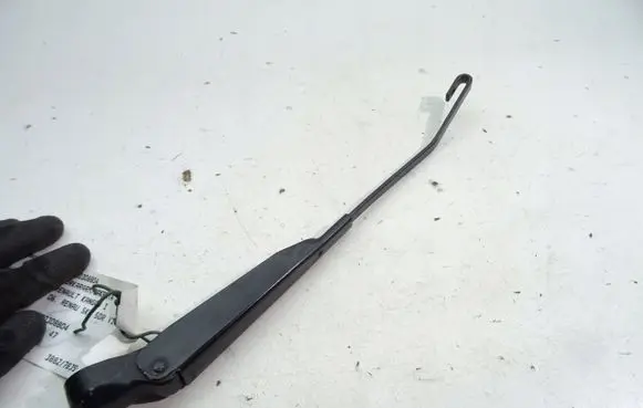 Renault Kangoo I Rear wiper blade arm 7700308804