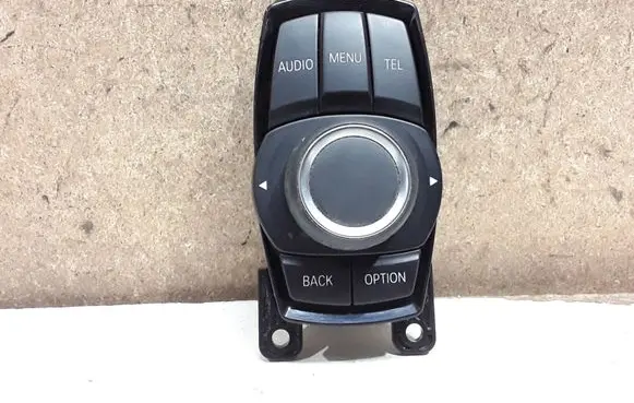 BMW 4 F32 F33 Multifunctional control switch/knob 9381678