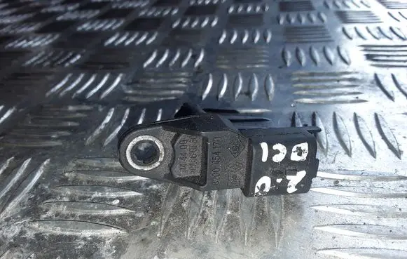 Renault Laguna III Crankshaft position sensor 8200454170