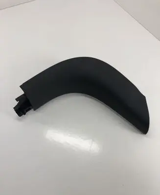 Foot area side trim