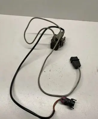 Audi A3 S3 8L Coupe door lock (next to the handle) 