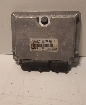 Volkswagen PASSAT B5.5 Engine control unit/module 038906018FD 28SA3917 0281001966