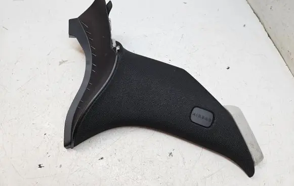 Mercedes-Benz GLC C253 (C) pillar trim A2536903100