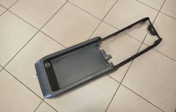 Lexus RX 330 - 350 - 400H Other center console (tunnel) element 5883448030
