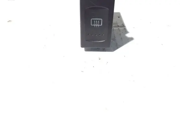 Volkswagen PASSAT B5.5 Windscreen/window heater switch 3B0959621C