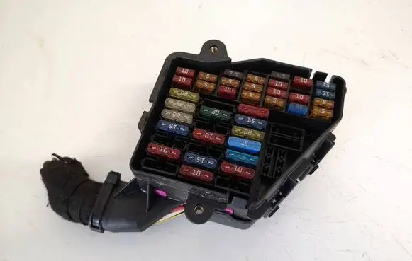 Audi A3 S3 8L Fuse box set