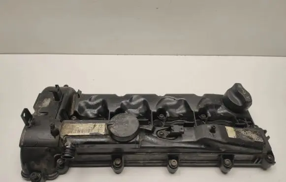 Mercedes-Benz B W246 W242 Rocker cam cover A6510101030