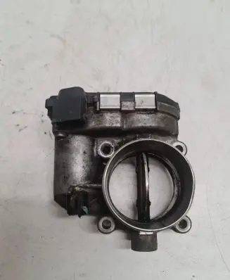 Volvo V70 Throttle valve 8692720 06W493