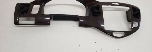 Mazda MPV II LW Dashboard trim LC62G0421 9495192030